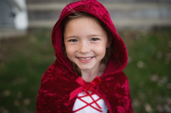 Rotkäppchen-Cape, 5-6 Jahre - Faschingsumhang für Kinder